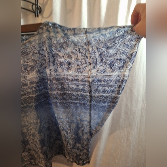 Blue Patterned Women's Top - Picture 2 of 7